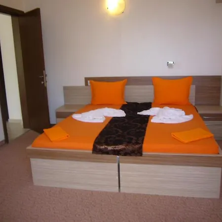 Golden Lion 2* Primorsko